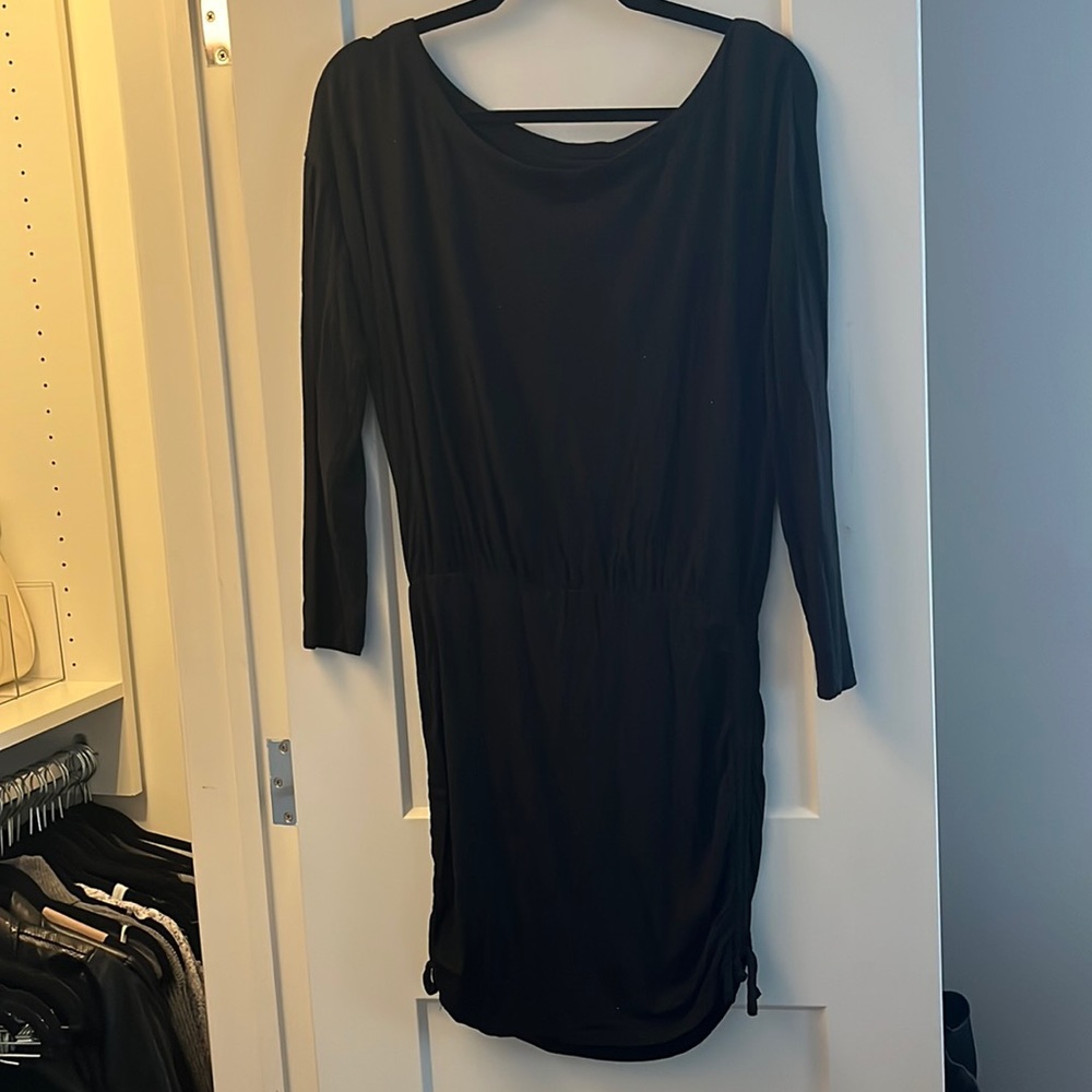 Black sparkly dress Chaser
